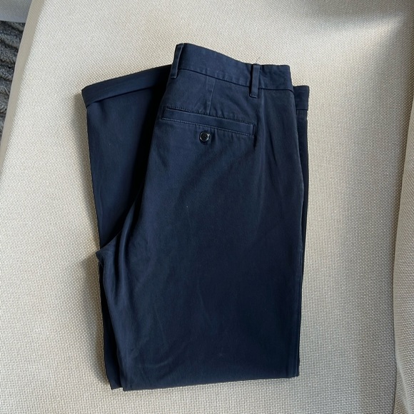 Everlane Performance Chino Slim Fit - Picture 7 of 7